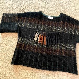 Vintage boxy cropped sweater shirt with fringe Ace & Jig style